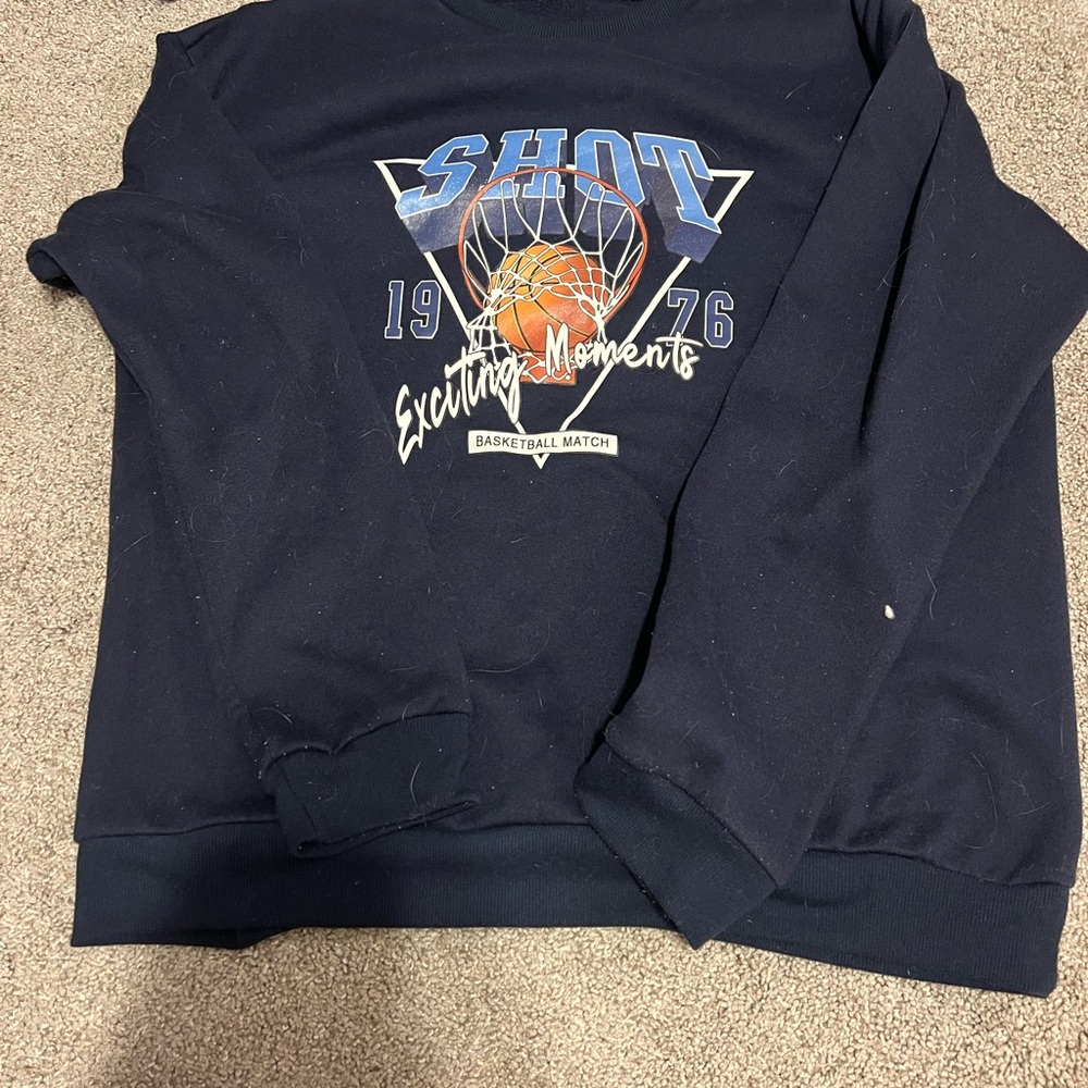 Men's Navy Graphic Sweater